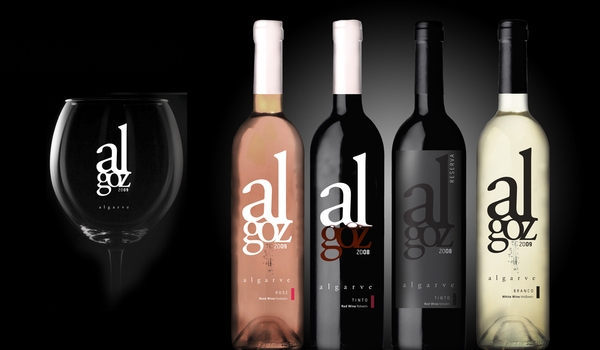 40 etiquetas de vino con diseños únicos